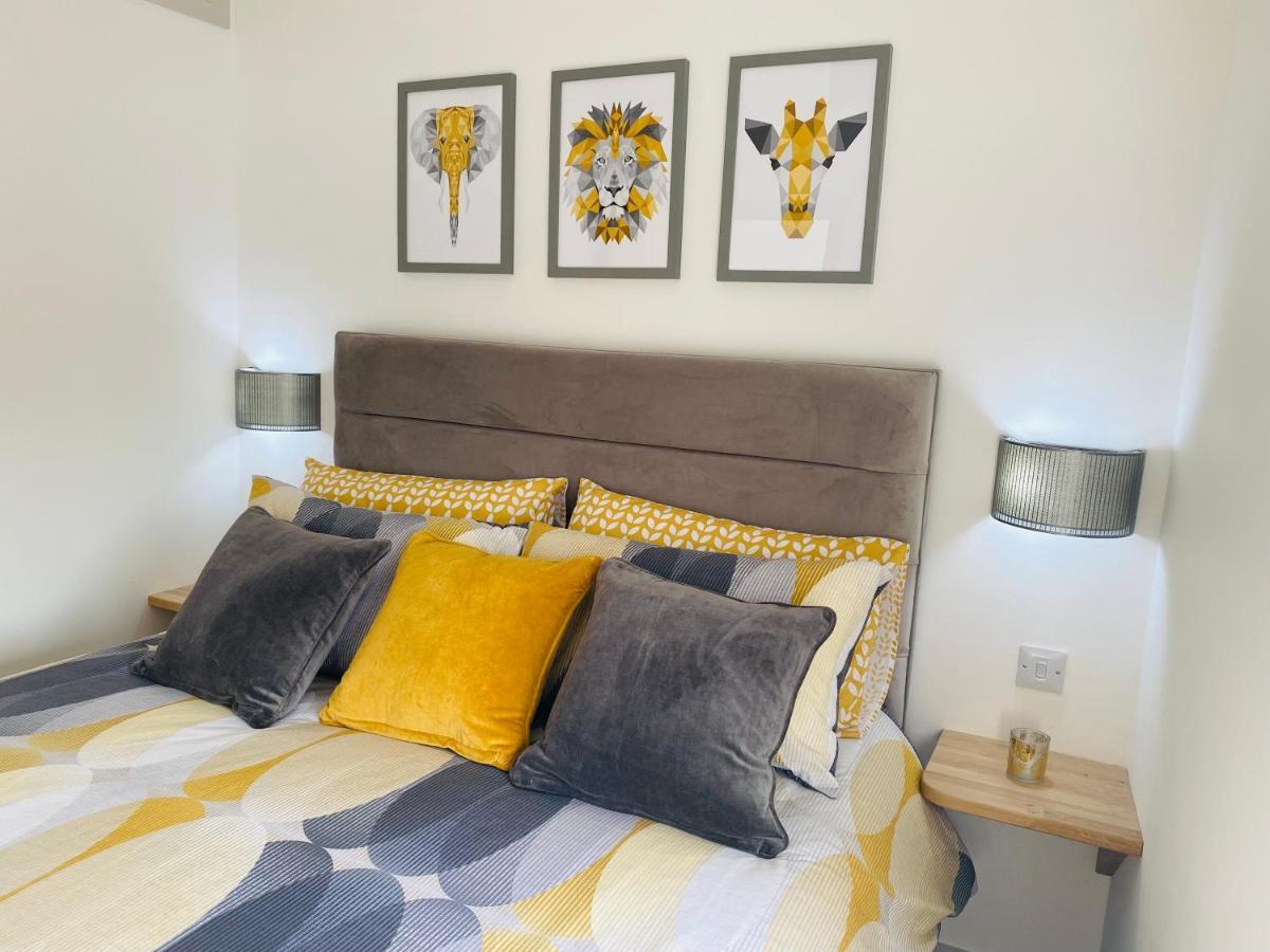 Lees Lookout Holt ,2 Bedroom Luxury Apartment With Private Parking Zewnętrze zdjęcie