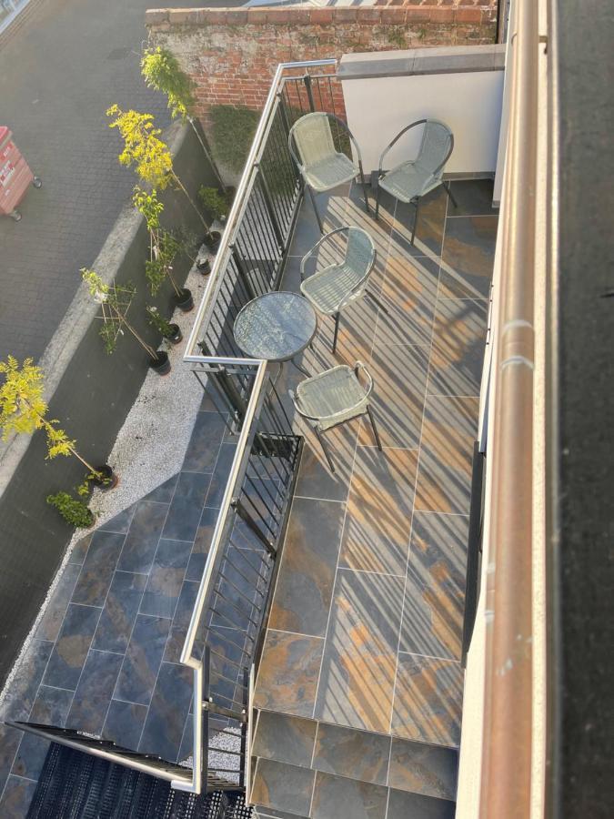 Lees Lookout Holt ,2 Bedroom Luxury Apartment With Private Parking Zewnętrze zdjęcie